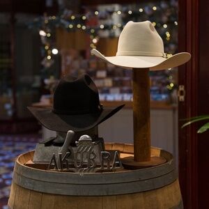 Akubra Big Sky 30x Beaver Western hat size 55
